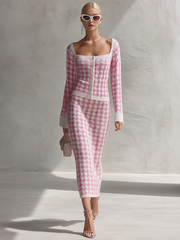 Retro-chic Pink And White Houndstooth Knit Skirt Set