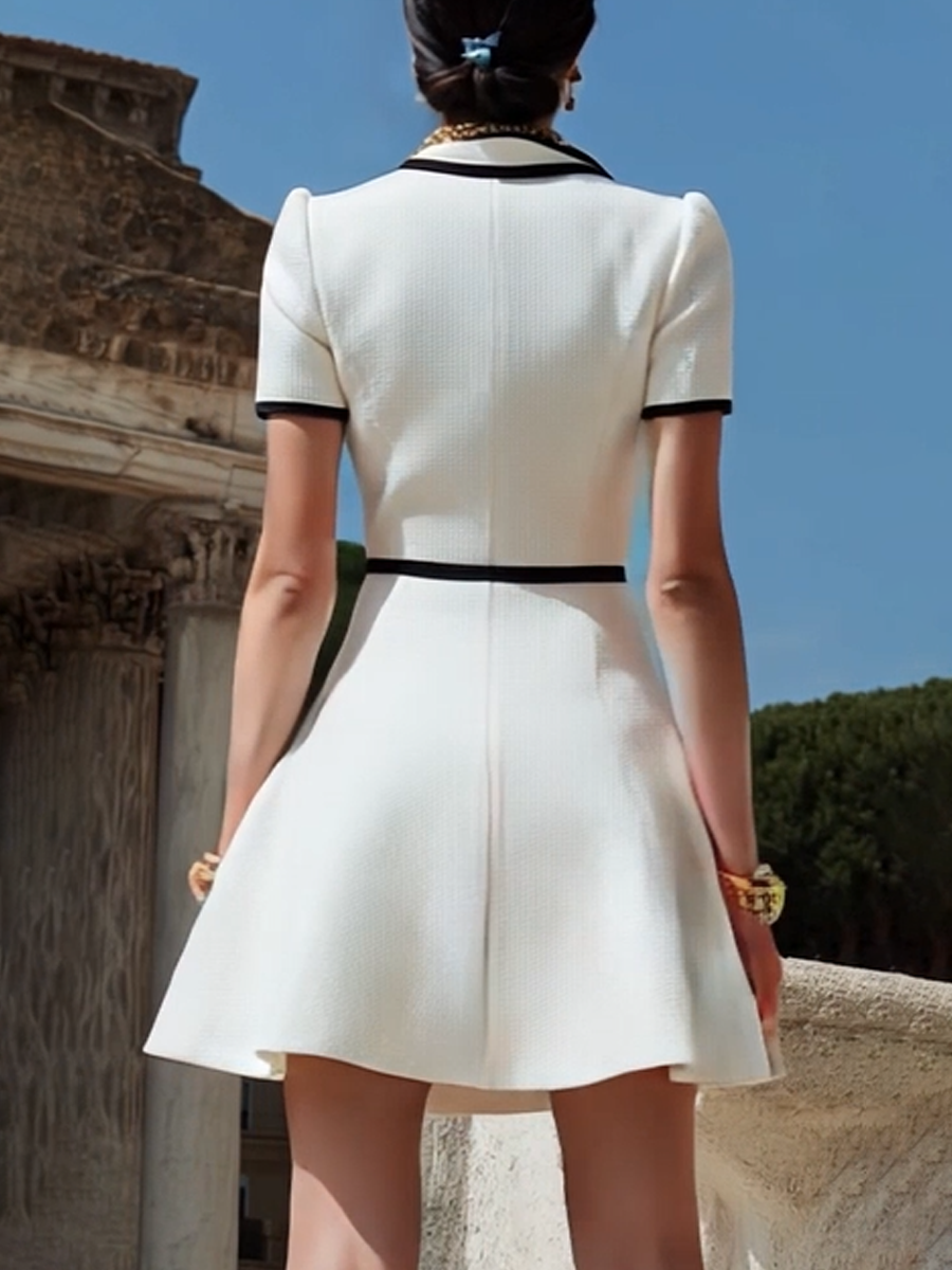 【24-hour shipping out】Women's White Zipper Design With Black Trim Dress